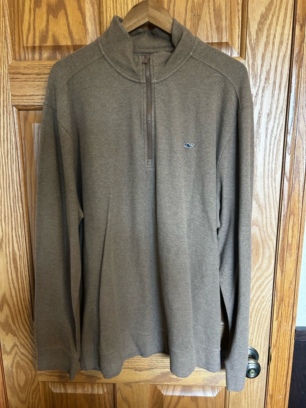 Vineyard Vines Men’s Brown Zip-Up Pullover Sweater